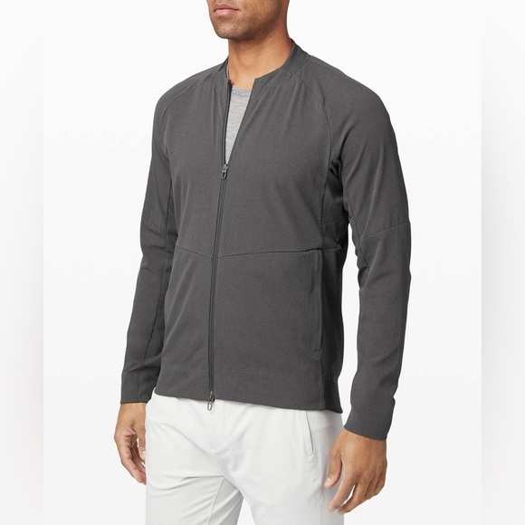 Lululemon Airing Easy Bomber
Graphite Grey Size XL LNC - Picture 1 of 7